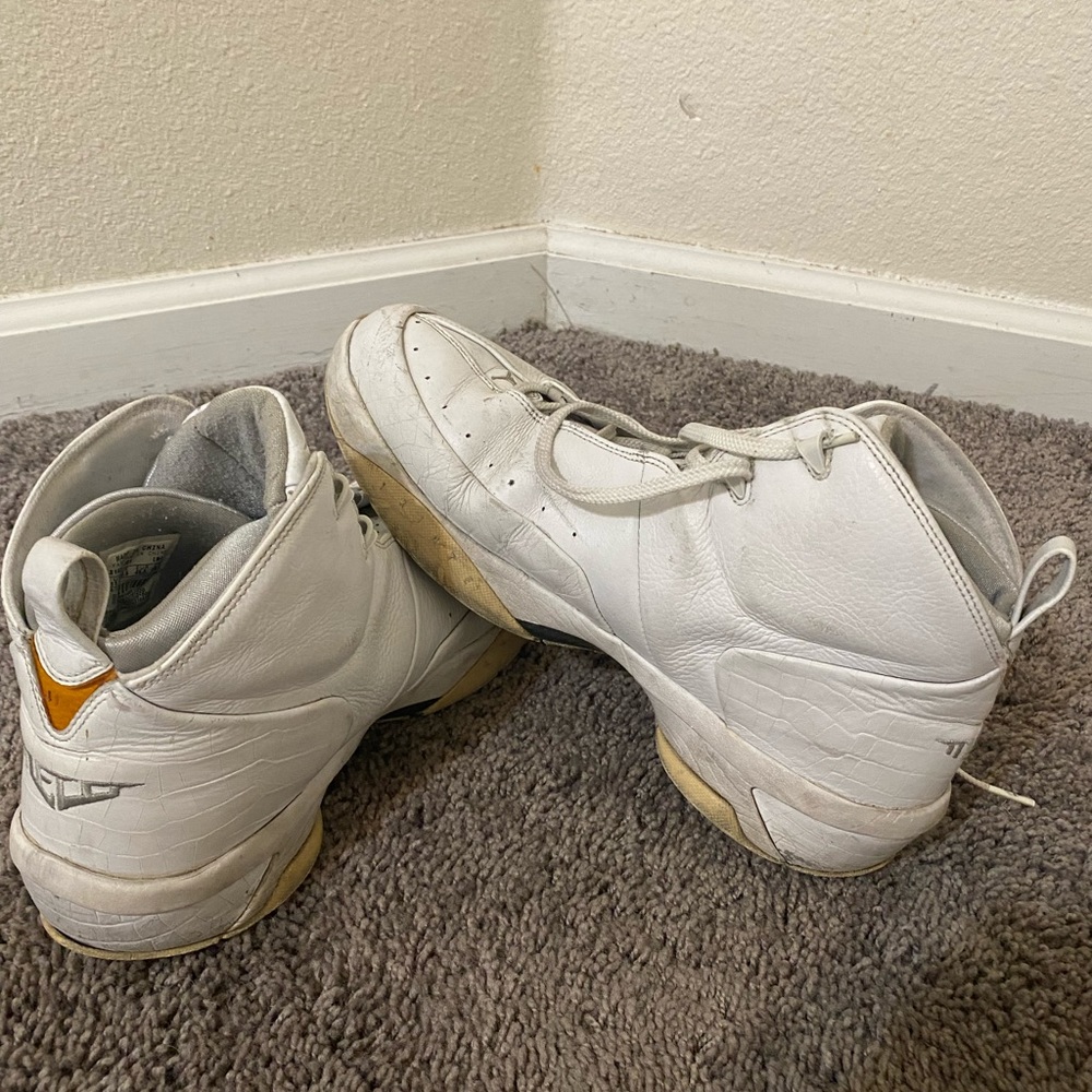 jordan’s sizes 11.5 in men’s